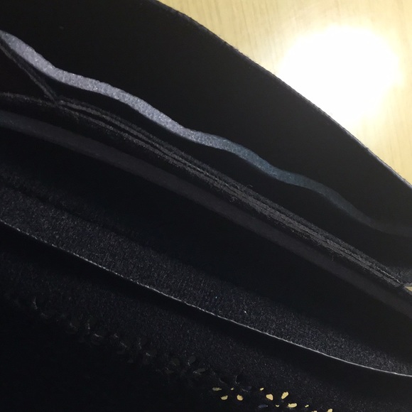 Purse/wallet - Picture 2 of 4